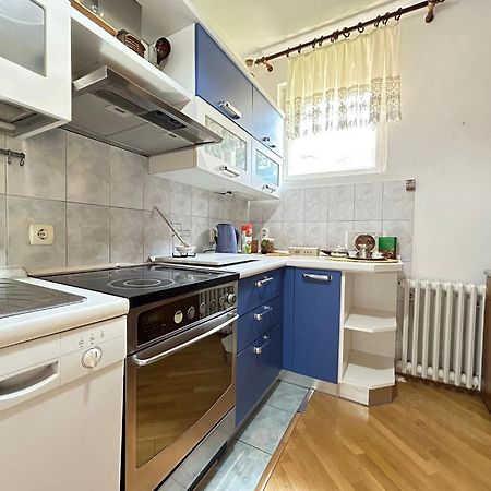 Ferienwohnung Avlija Garden Gem SJJ Exterior foto