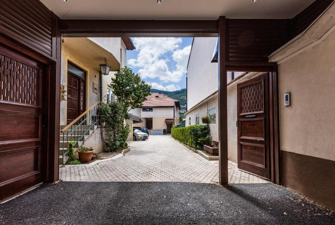 Ferienwohnung Avlija Garden Gem SJJ Exterior foto