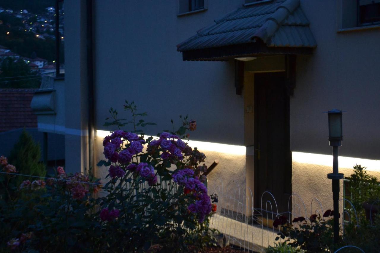 Ferienwohnung Avlija Garden Gem SJJ Exterior foto