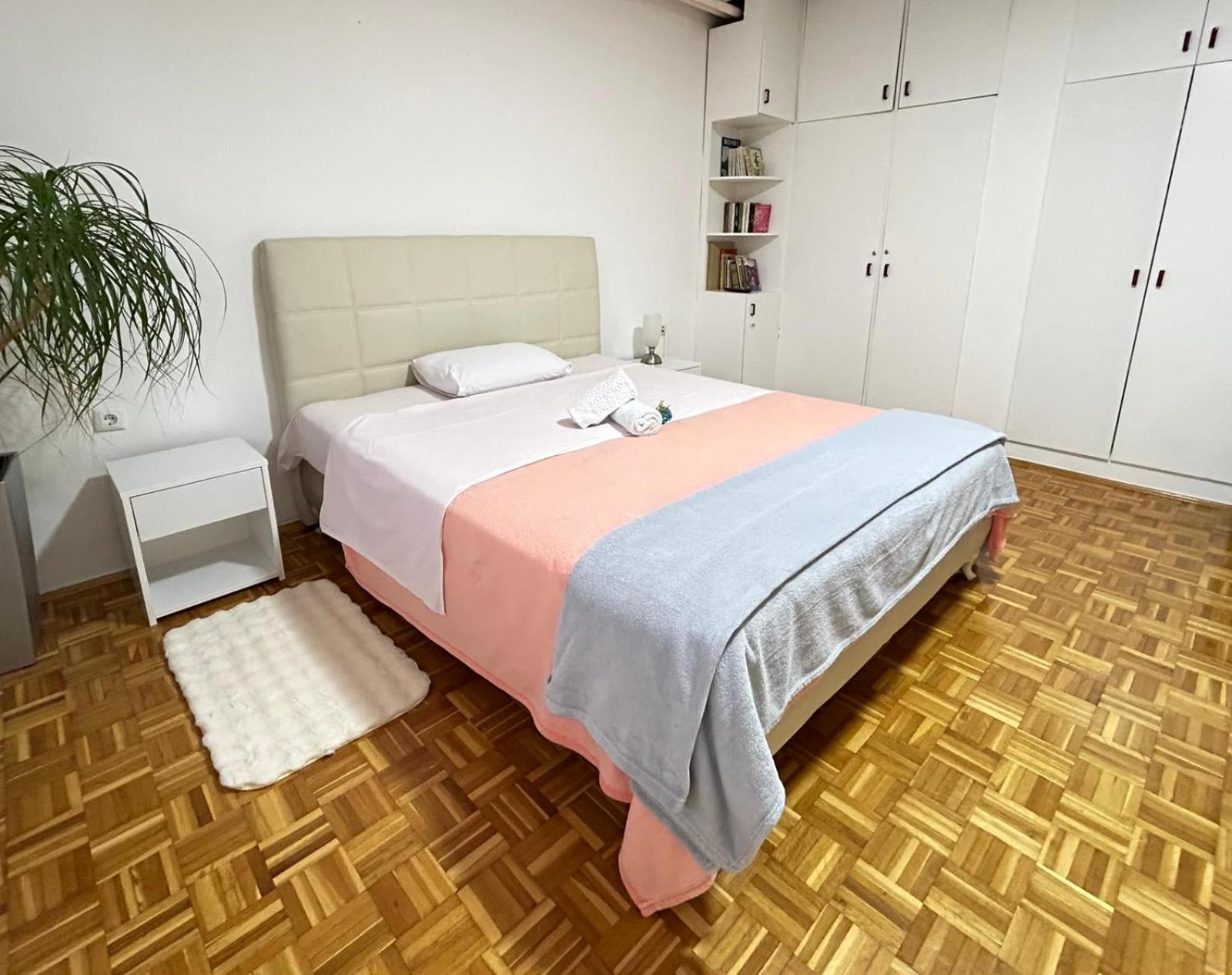 Ferienwohnung Avlija Garden Gem SJJ Exterior foto