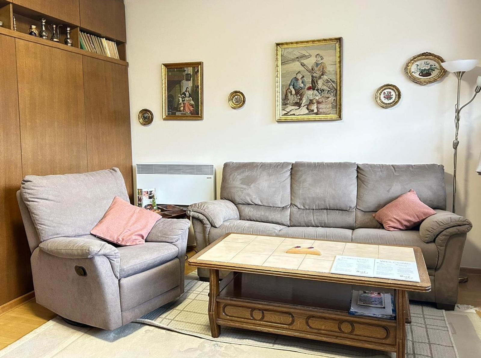 Ferienwohnung Avlija Garden Gem SJJ Exterior foto